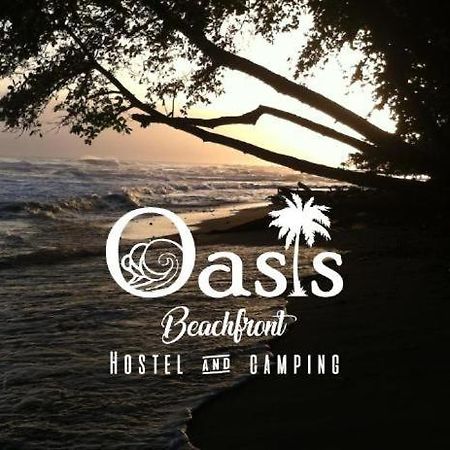 Oasis Beachfront Hostel Πουέρτο Λιμόν Εξωτερικό φωτογραφία
