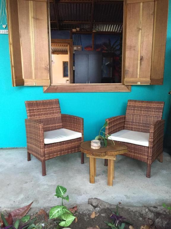 Oasis Beachfront Hostel Πουέρτο Λιμόν Εξωτερικό φωτογραφία